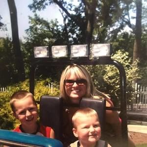 Meet your Posher, Lisa